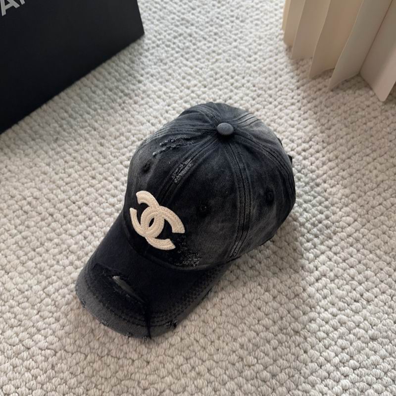 Chanel Cap (4099)