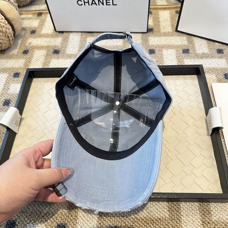 Chanel Cap (425)