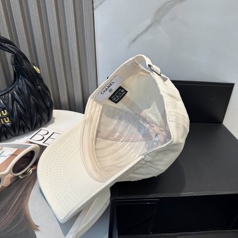 Chanel Cap (7511)