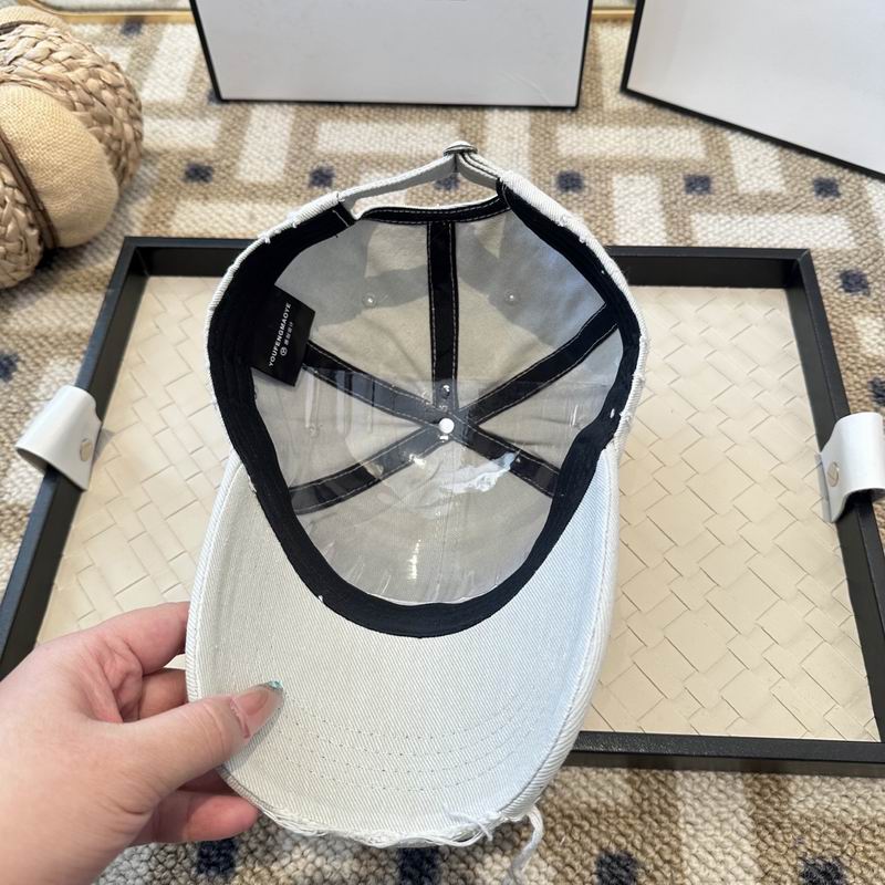 Chanel Cap (8204)