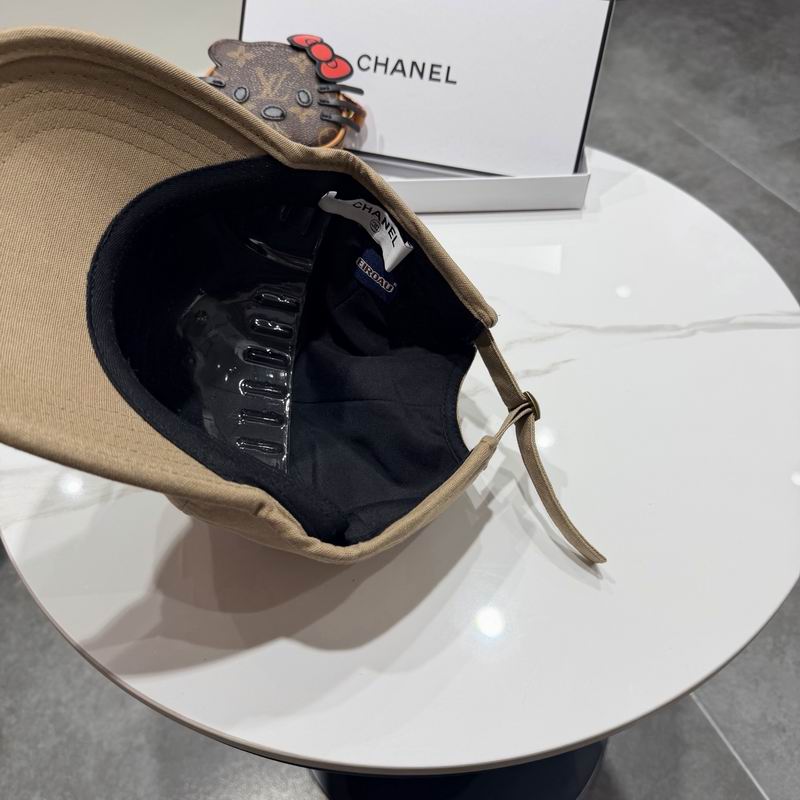 Chanel Cap (8379)