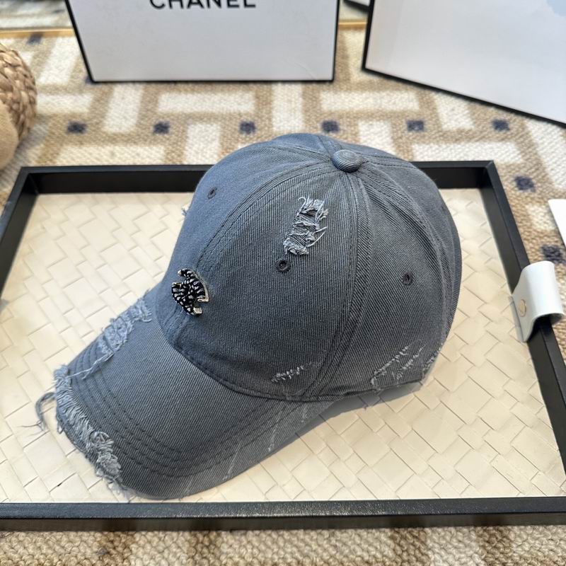 Chanel Cap (8901)