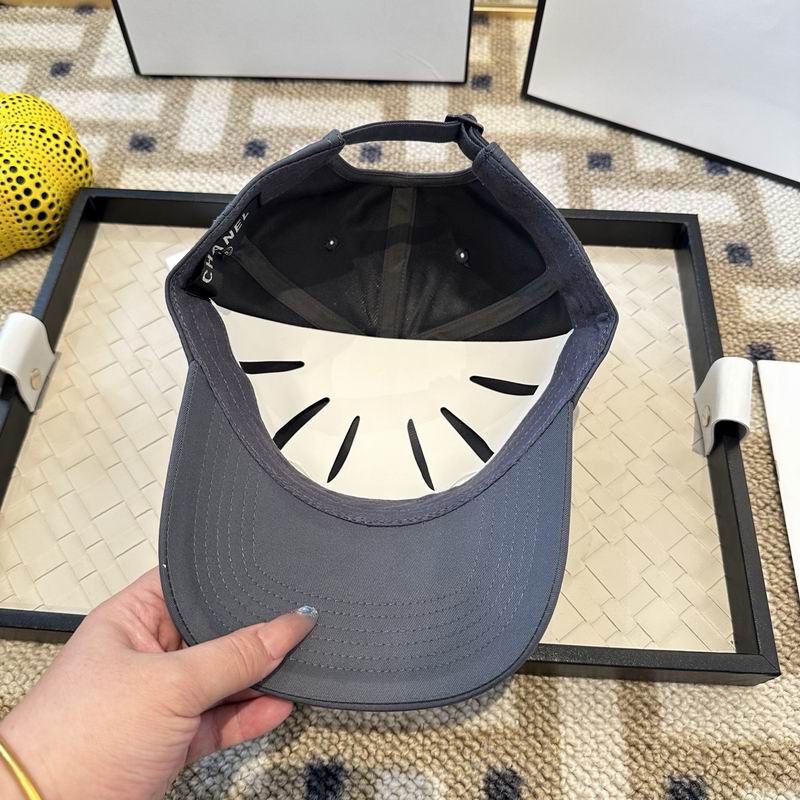 Chanel Cap (9074)