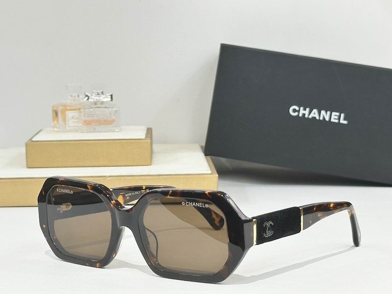 Chanel Glasses smr (1888)