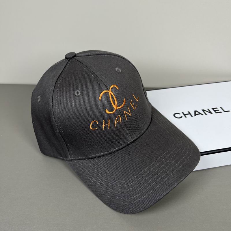 Chanel cap dx (1153)