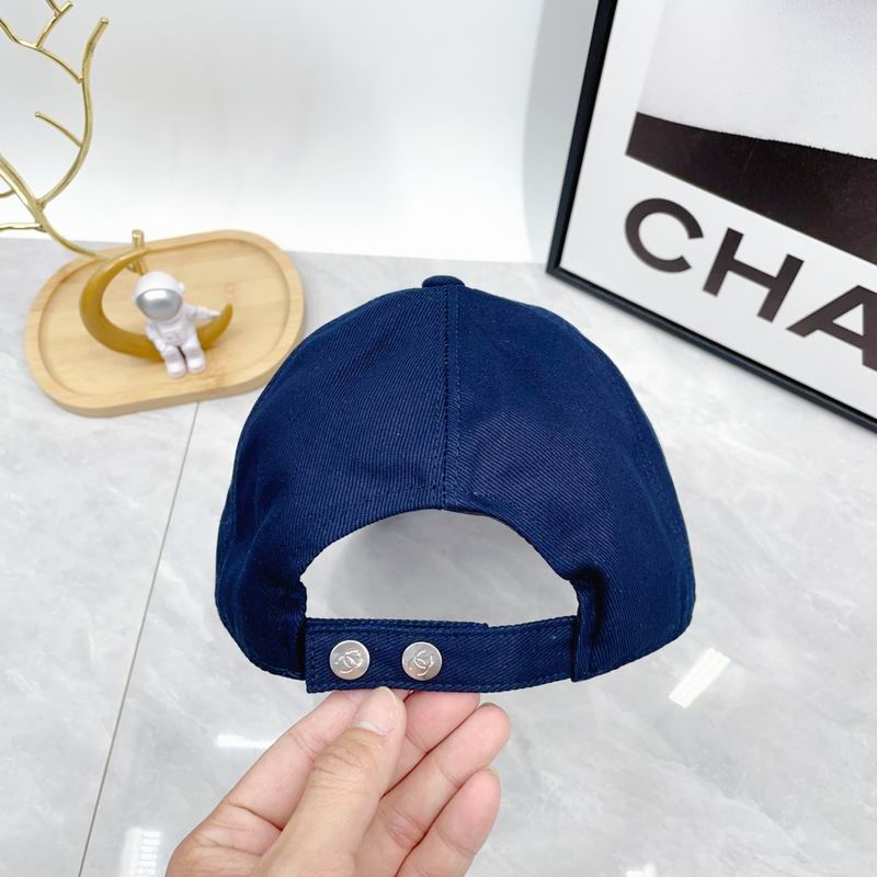 Chanel cap dx (3903)
