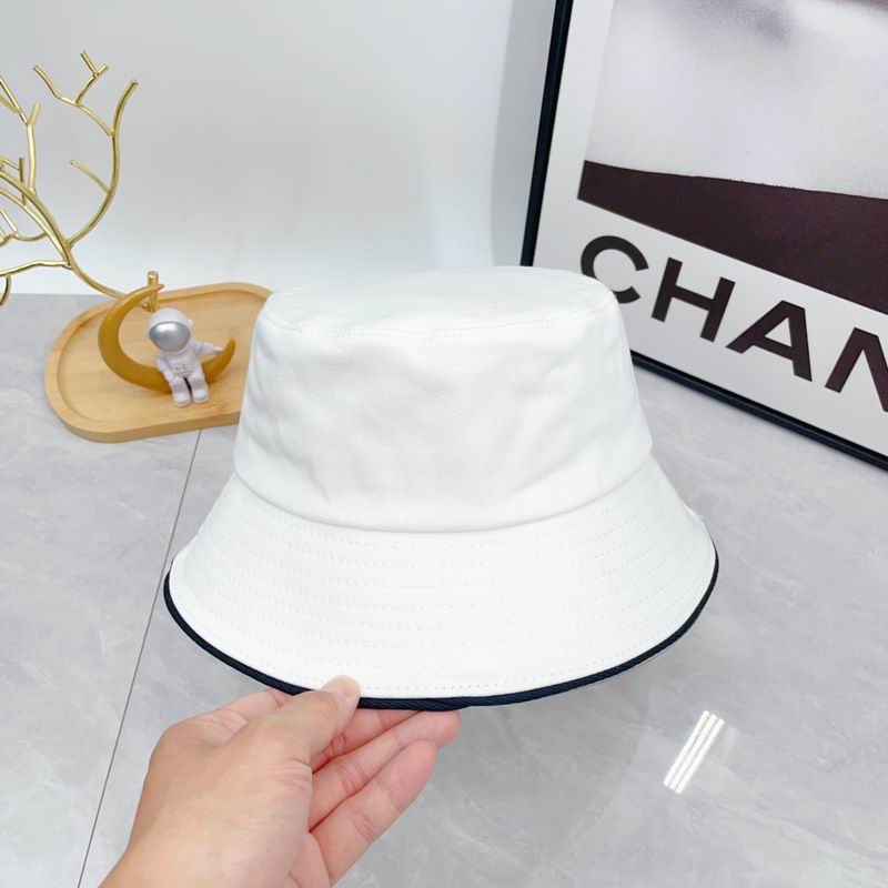 Chanel hat dx (676)