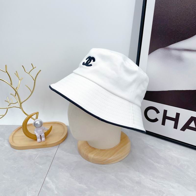 Chanel hat dx (680)