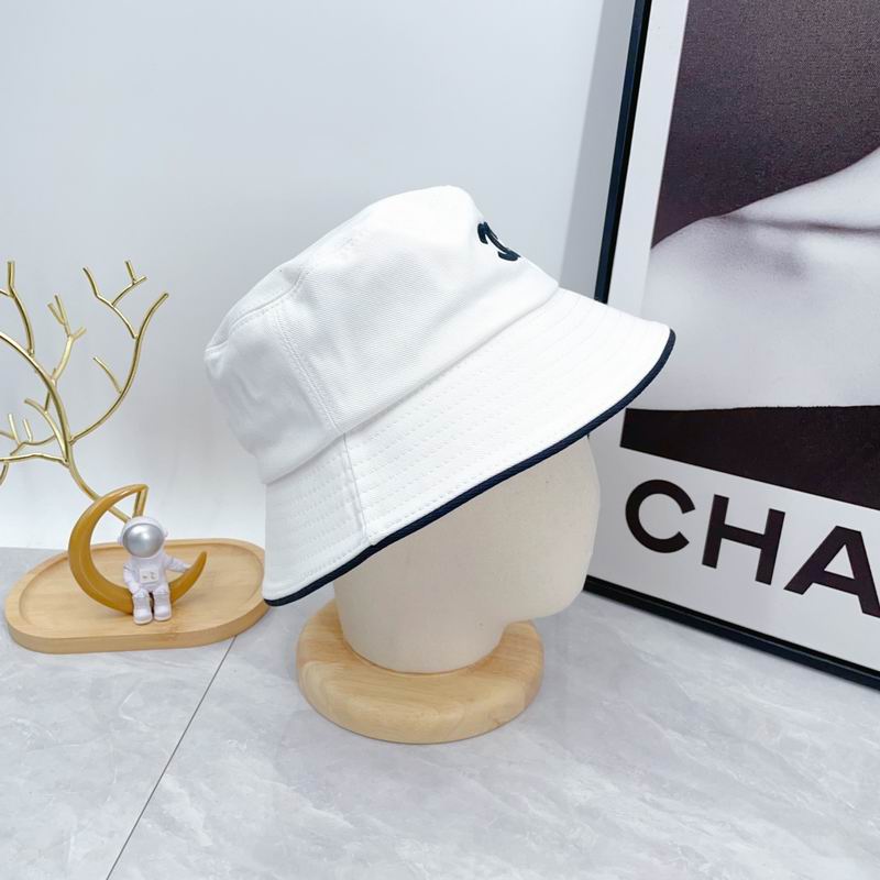 Chanel hat dx (681)