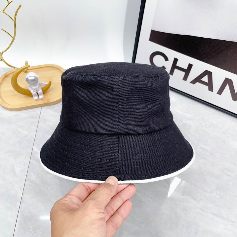 Chanel hat dx (686)