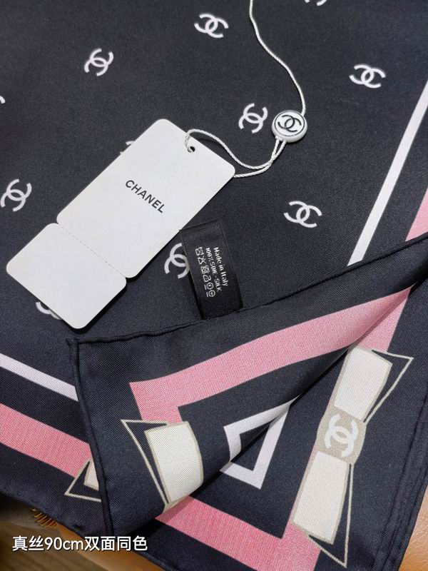 Chanel silk Scarf 90X90cm E32 (13)