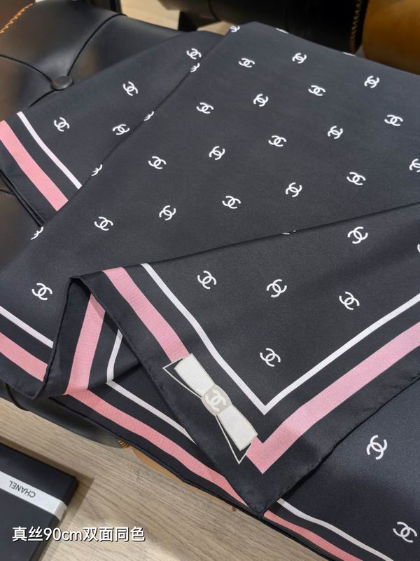 Chanel silk Scarf 90X90cm E32 (15)