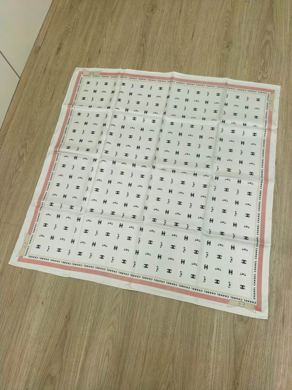 Chanel silk Scarf E (9)
