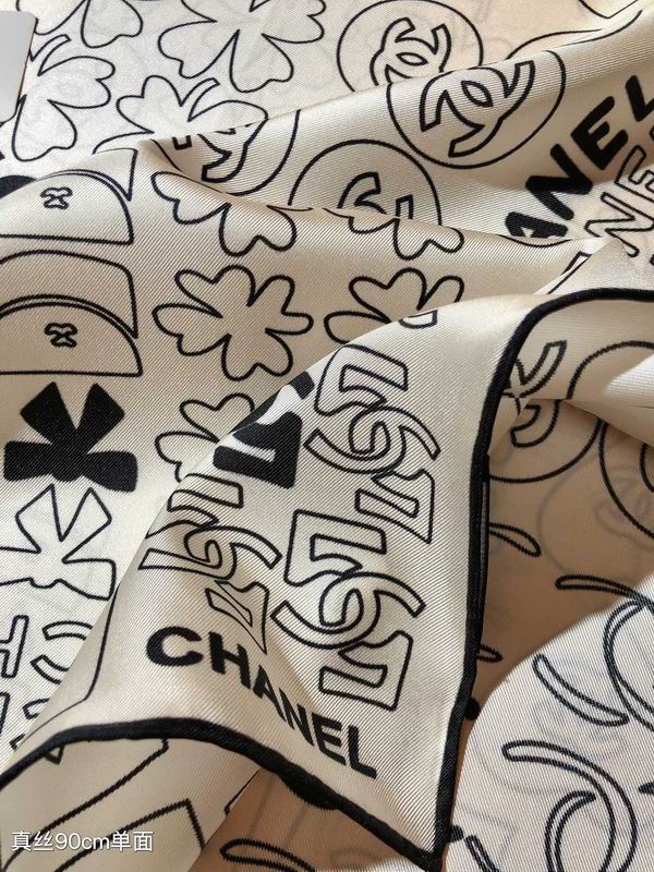 Chanel silk scarf 90X90cm E01 (13)