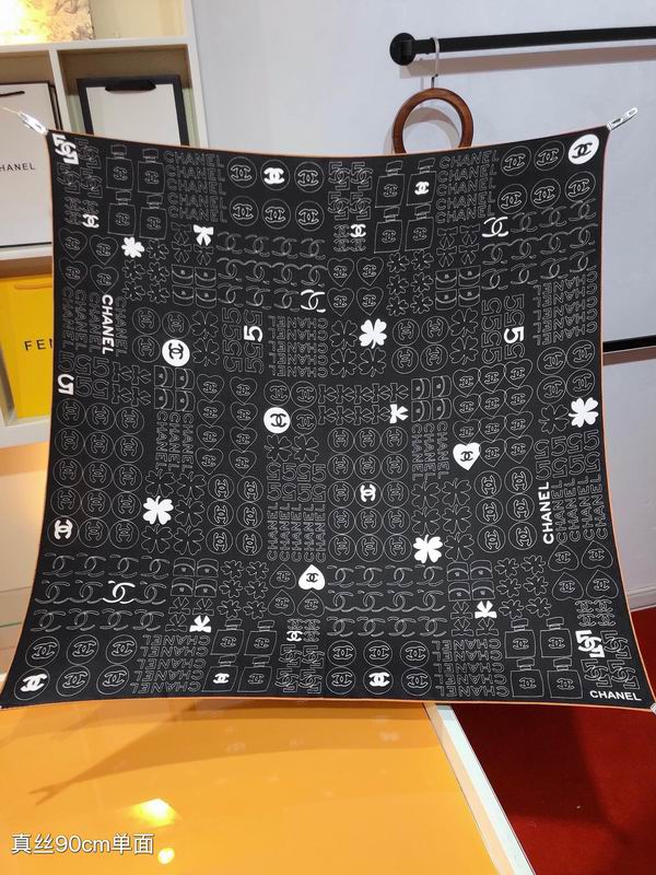 Chanel silk scarf 90X90cm E01 (8)