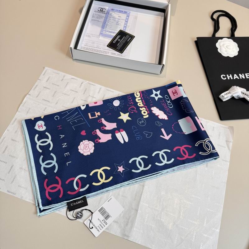 Chanel silk scarf 90X90cm E03 (7)