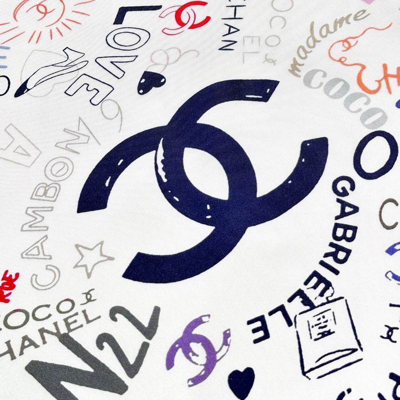 Chanel silk scarf 90X90cm E04 (13)