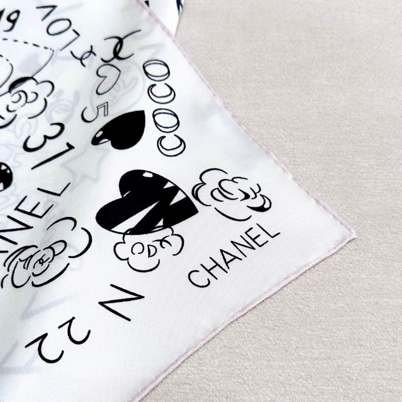 Chanel silk scarf 90X90cm E04 (21)