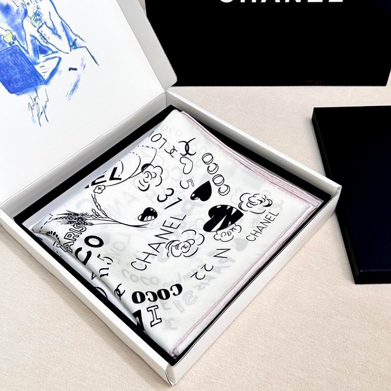 Chanel silk scarf 90X90cm E04 (24)