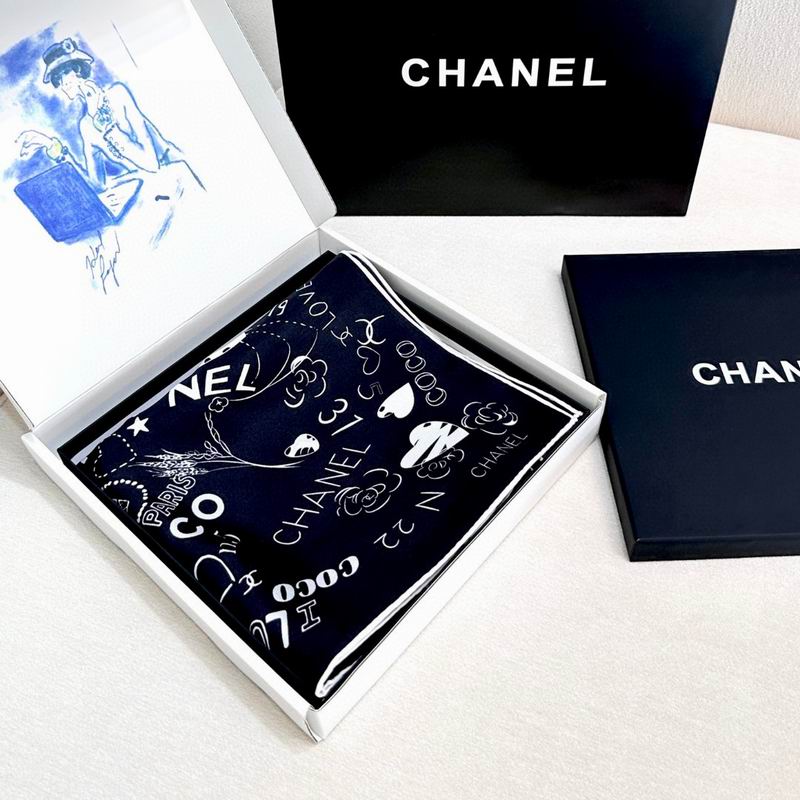 Chanel silk scarf 90X90cm E04 (6)