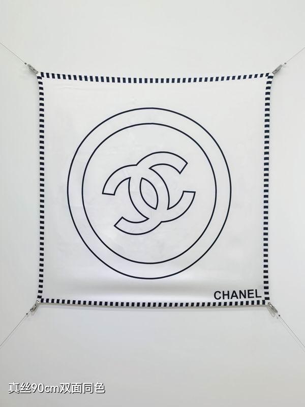 Chanel silk scarf 90X90cm E13 (9)