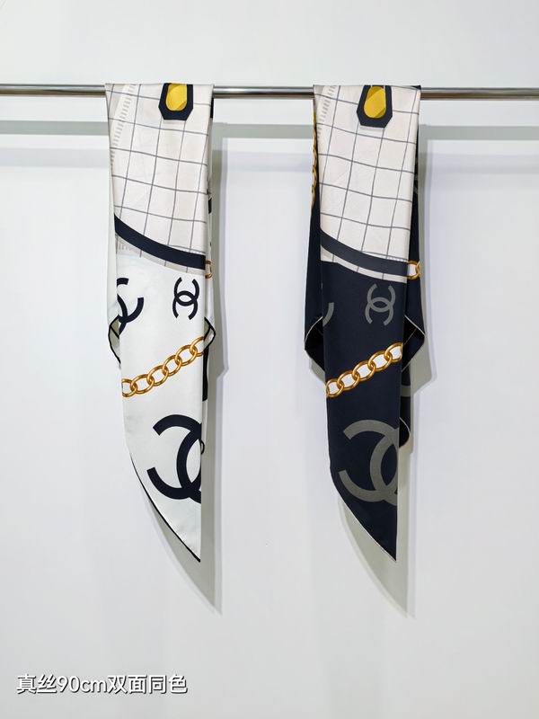 Chanel silk scarf 90X90cm E17 (10)