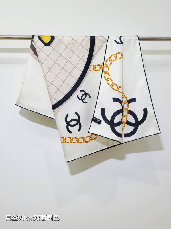 Chanel silk scarf 90X90cm E17 (12)