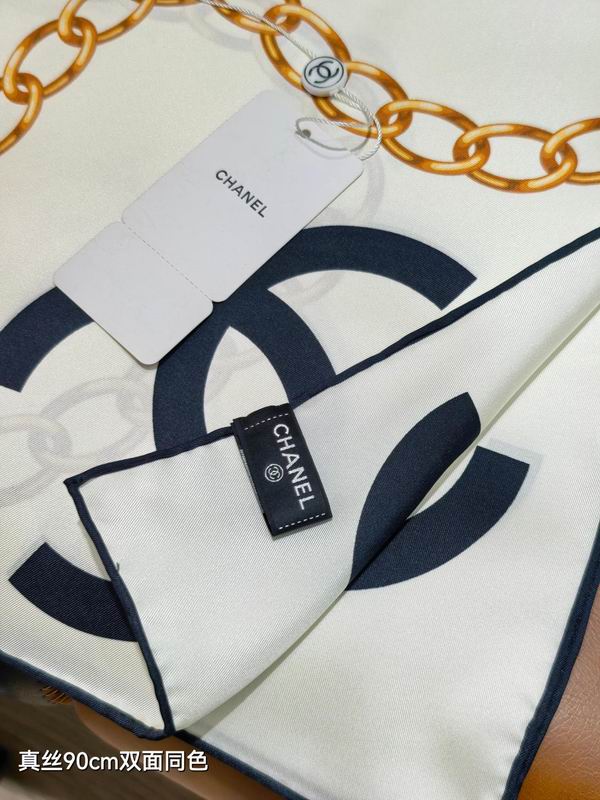 Chanel silk scarf 90X90cm E17 (14)