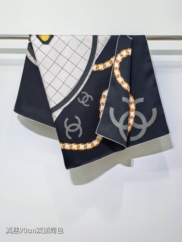 Chanel silk scarf 90X90cm E17 (3)