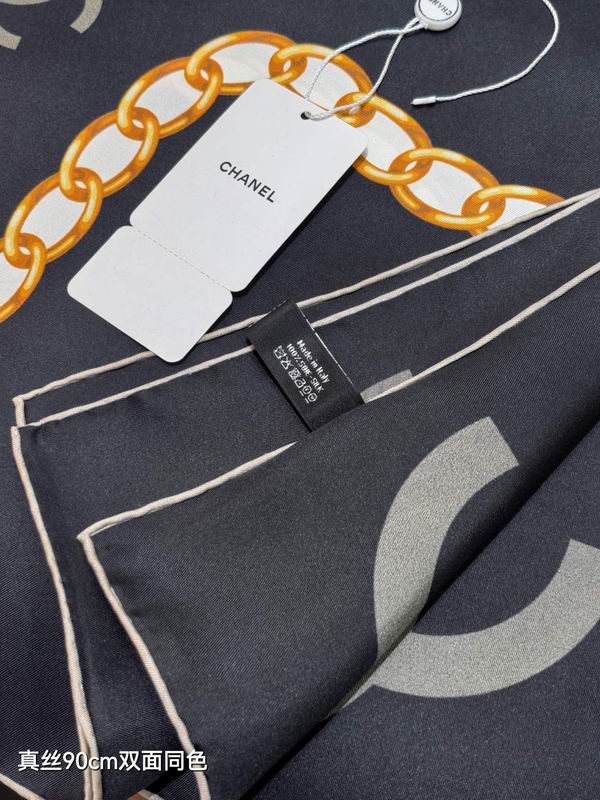 Chanel silk scarf 90X90cm E17 (4)