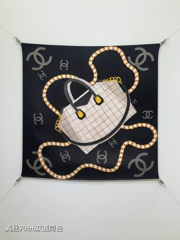 Chanel silk scarf 90X90cm E17 (9)