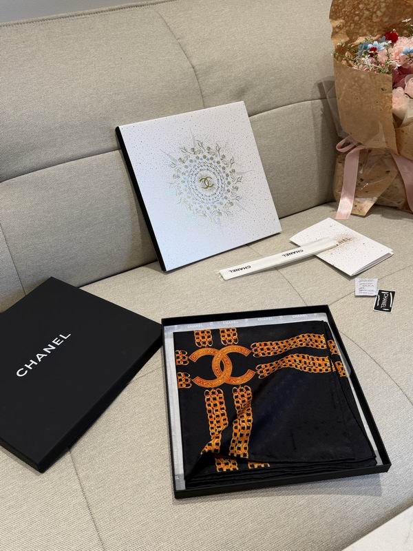 Chanel silk scarf 90X90cm E48 (7)