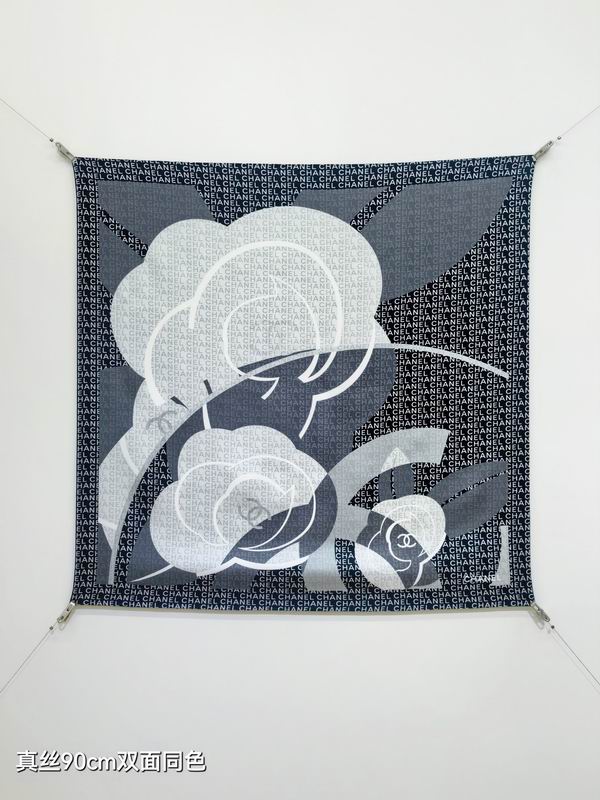 Chanel silk scarf 90X90cm E51 (9)