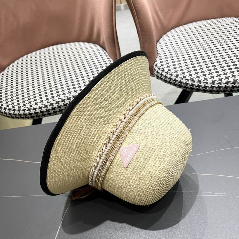 Chanel top hat (1000)