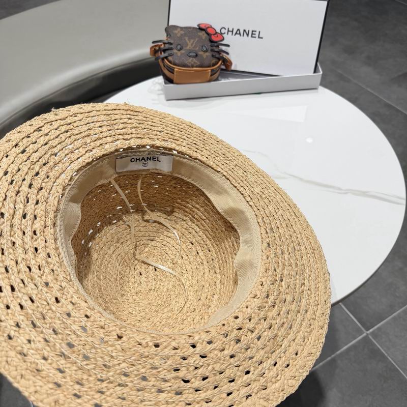 Chanel top hat (110)