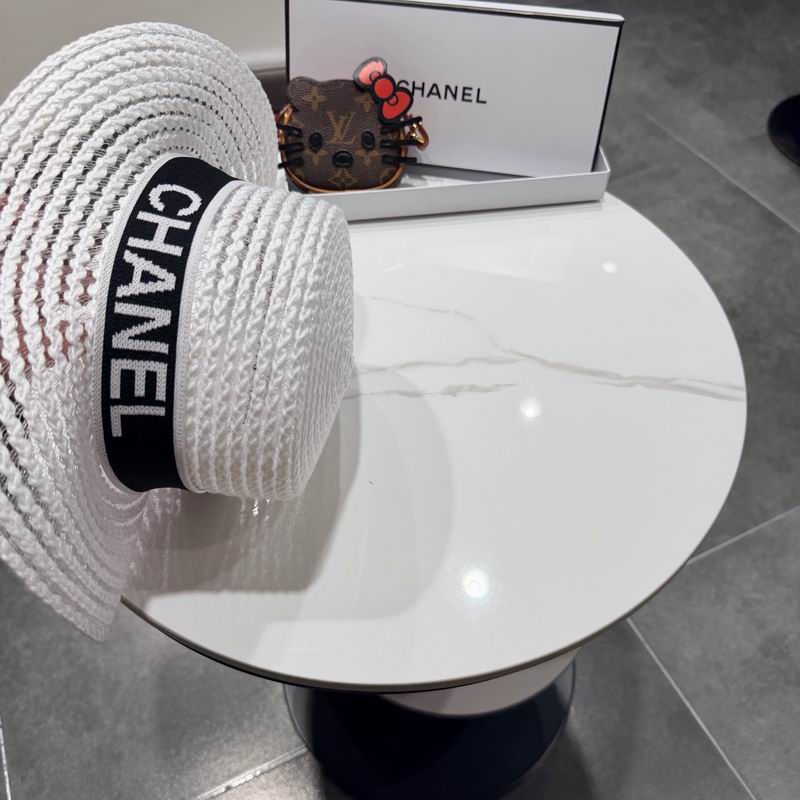 Chanel top hat (1719)