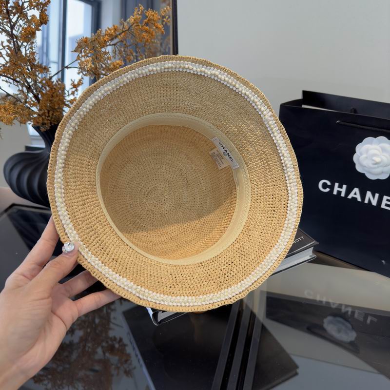 Chanel top hat (216)