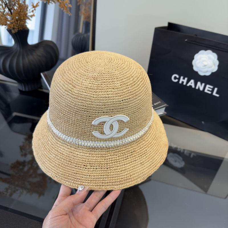 Chanel top hat (220)