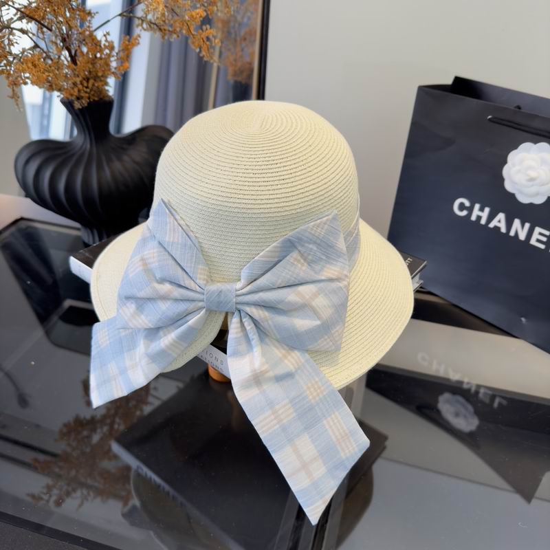 Chanel top hat (240)