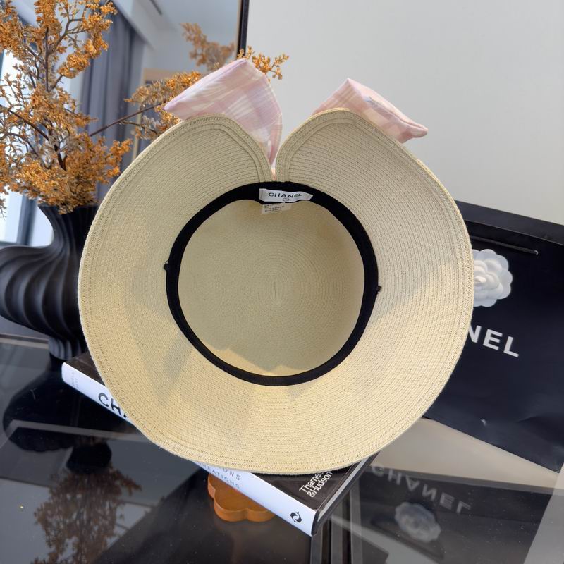 Chanel top hat (245)