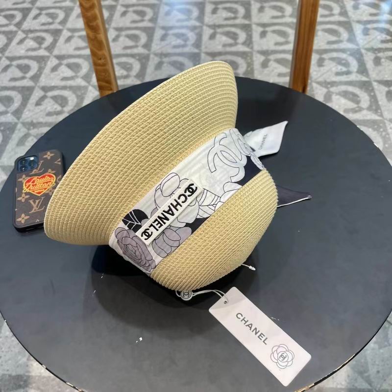 Chanel top hat (593)