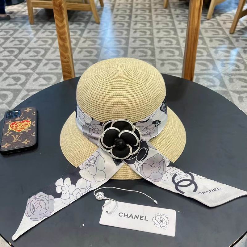 Chanel top hat (599)