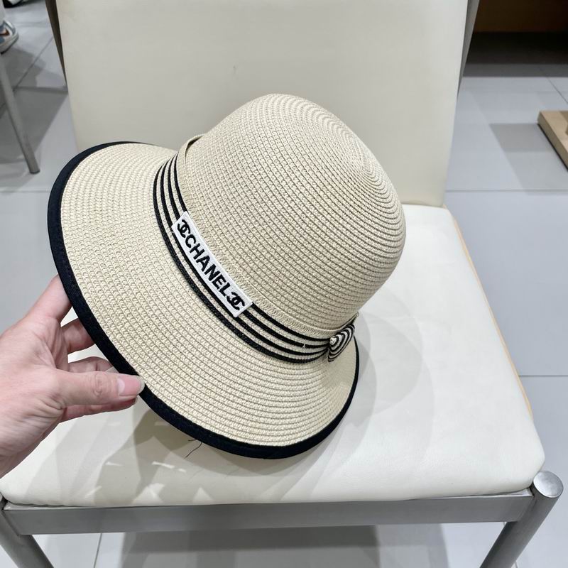 Chanel top hat (637)