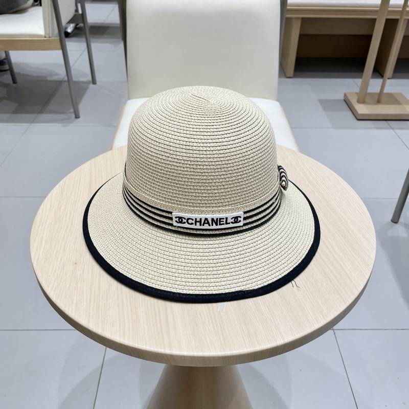 Chanel top hat (643)