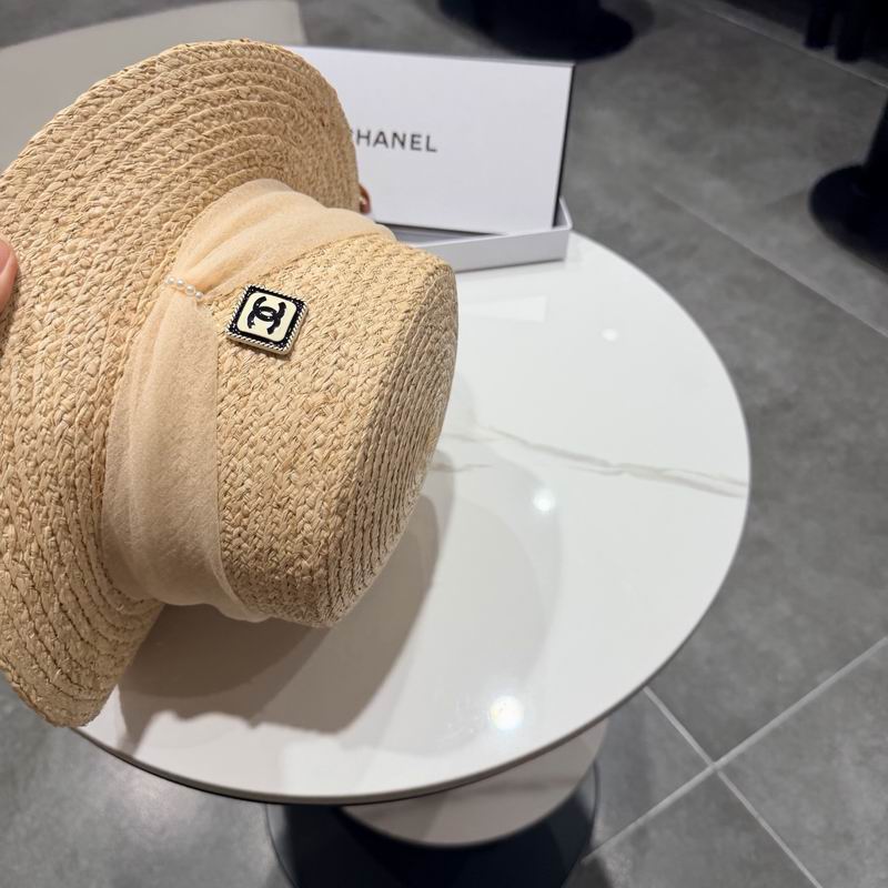 Chanel top hat (773)