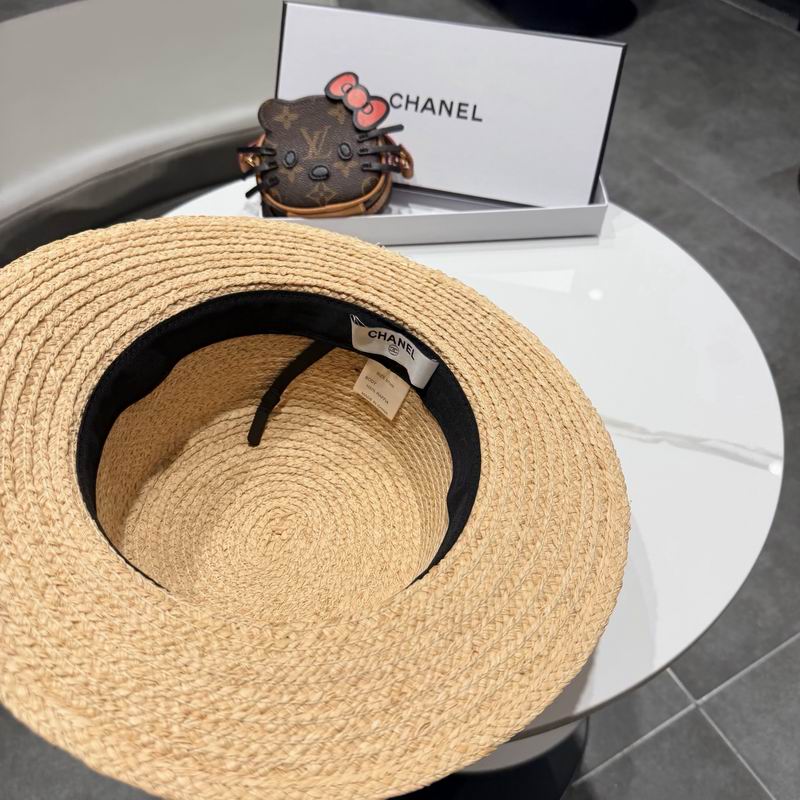 Chanel top hat (779)