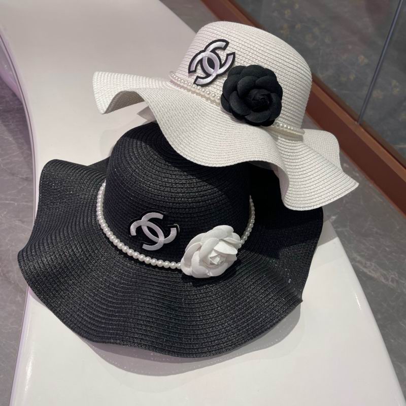 Chanel top hat (795)