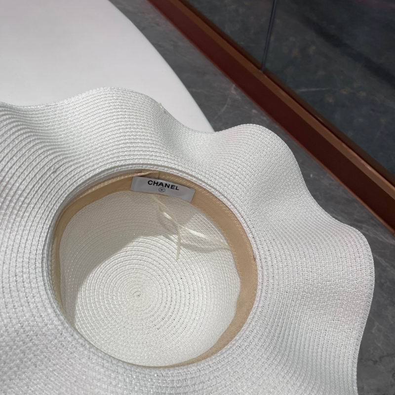 Chanel top hat (796)