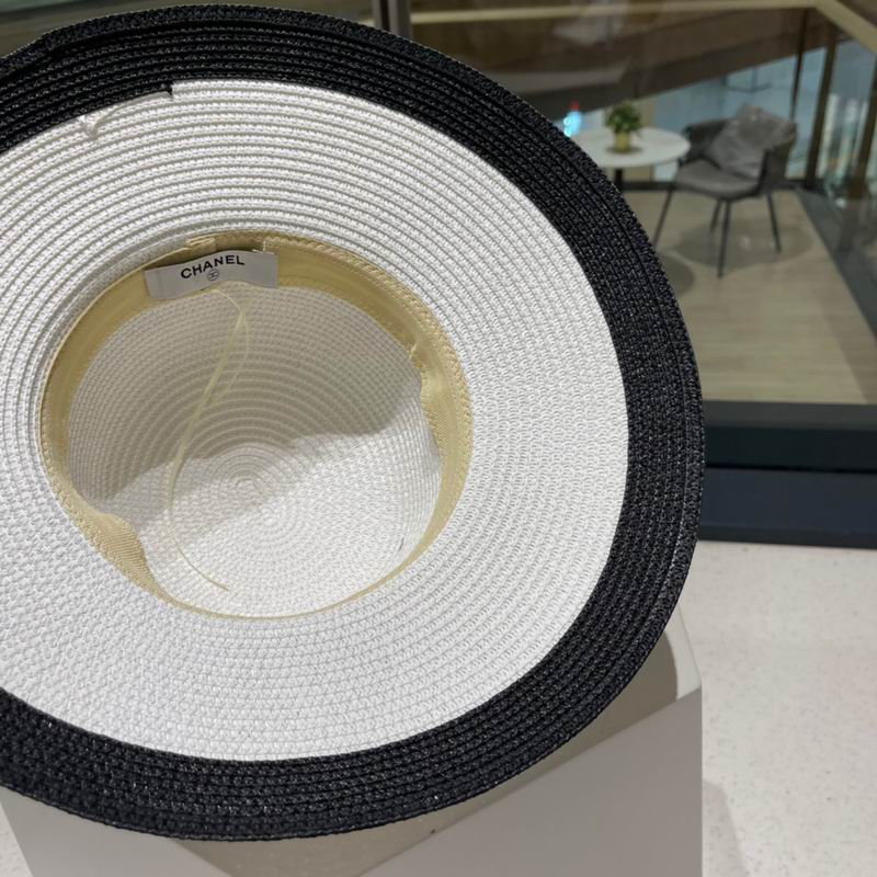 Chanel top hat (885)