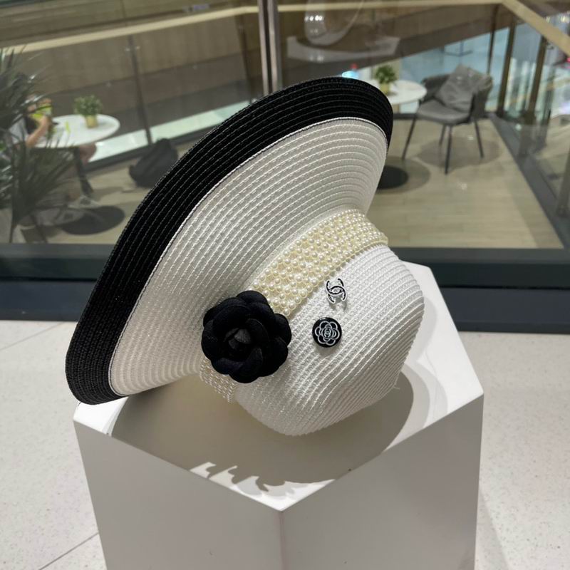 Chanel top hat (887)